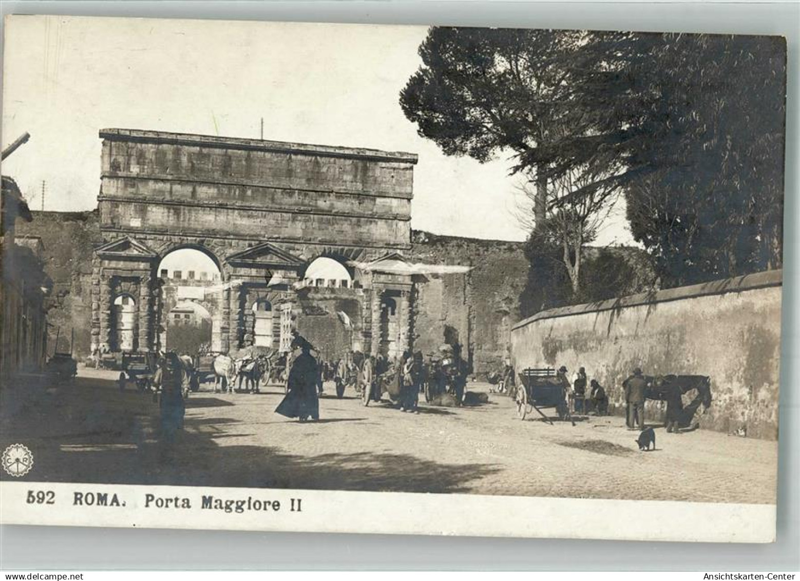 38057415 - Roma Rom