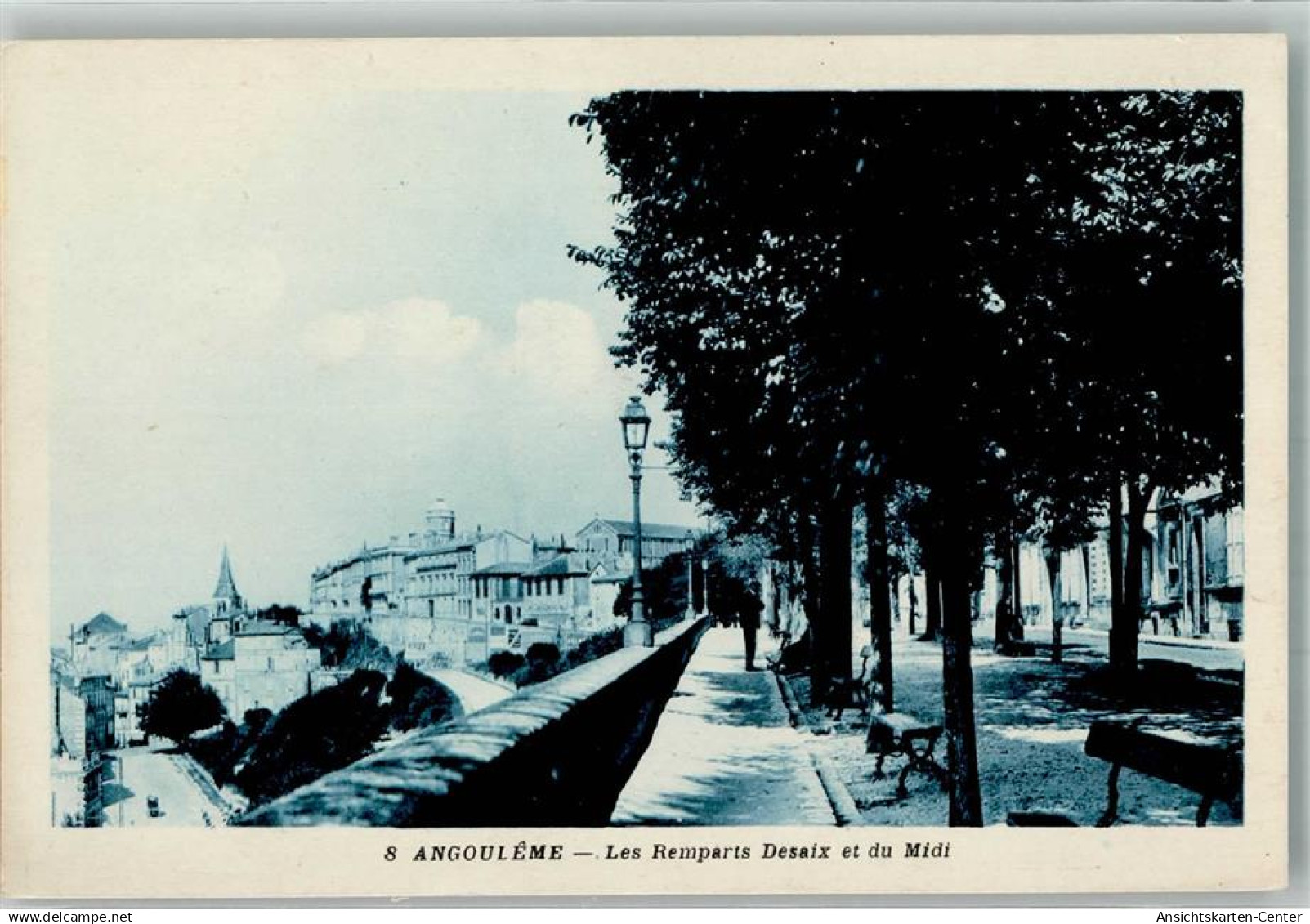 38058394 - Angouleme