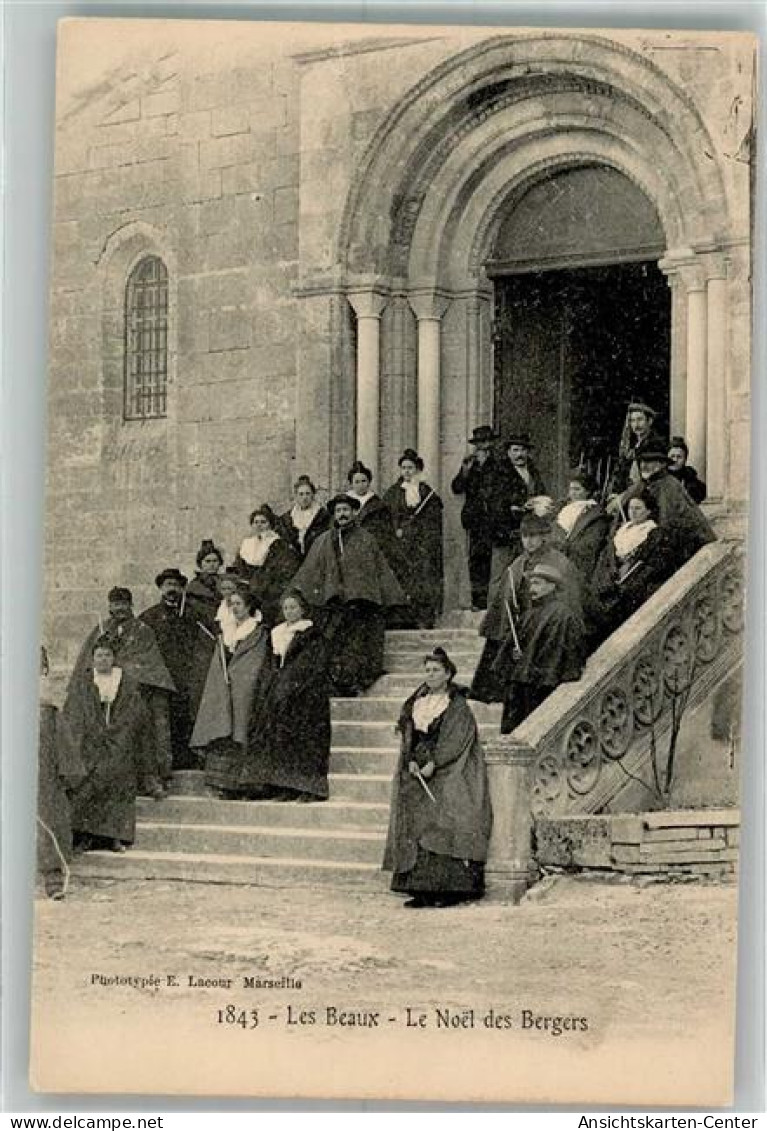 38067086 - Les Baux-de-Provence