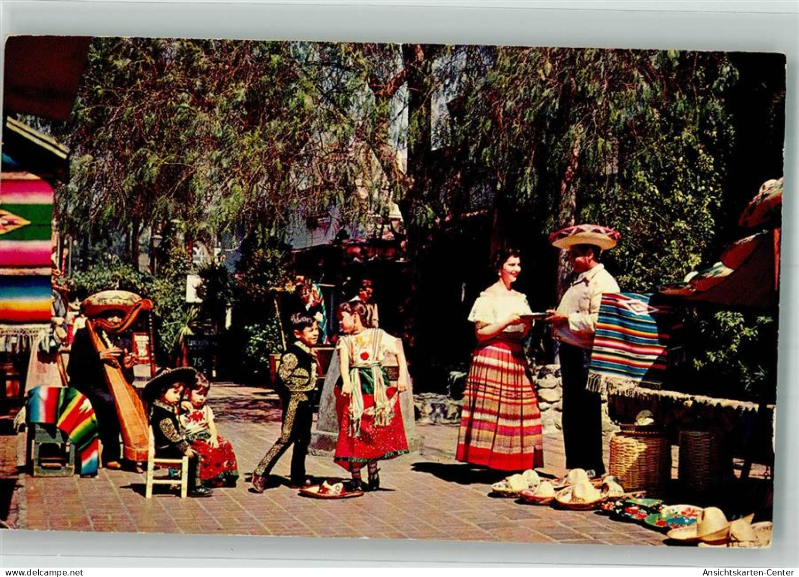 38069266 - Los Angeles