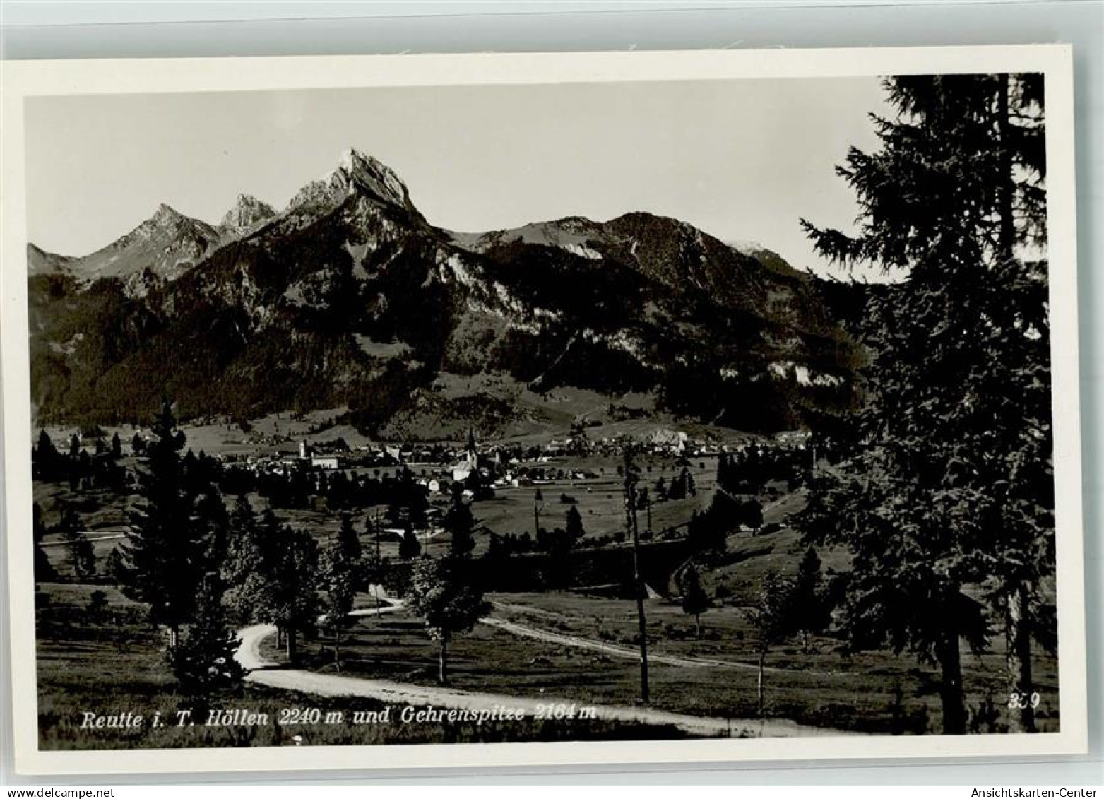 38073358 - Reutte