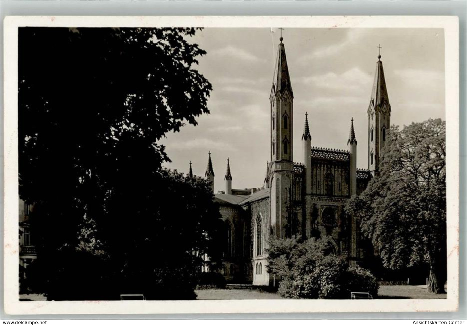 38087782 - Neustrelitz