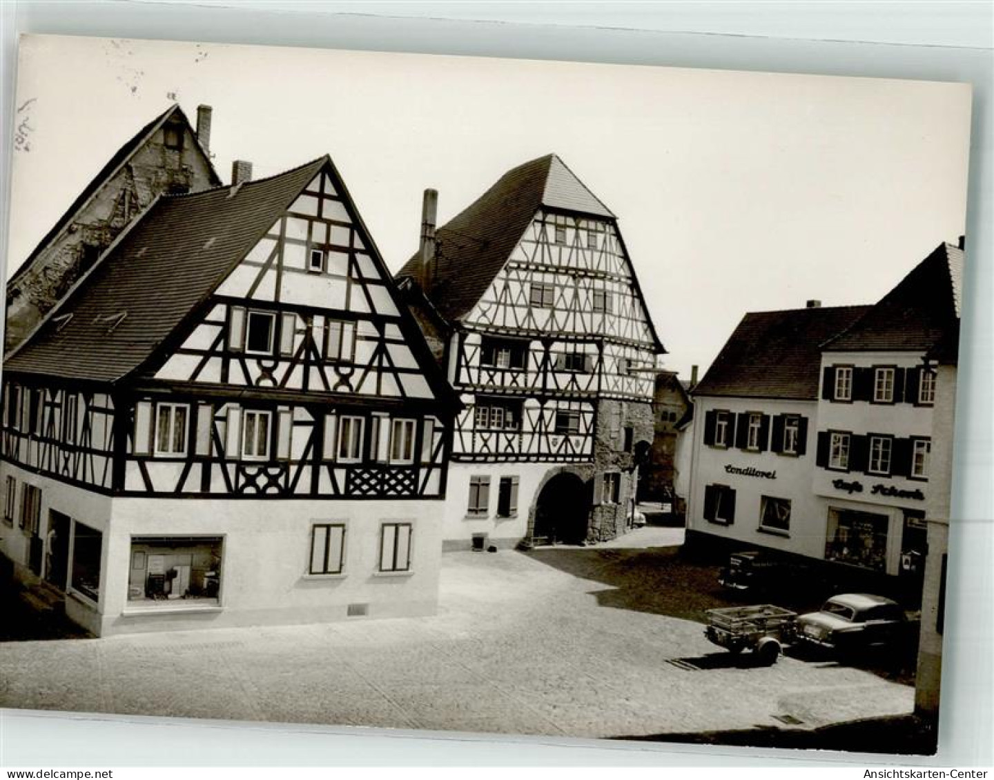 38097002 - Ladenburg
