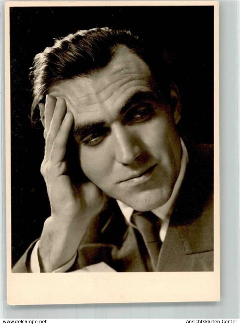 38152347 - Neustrelitz