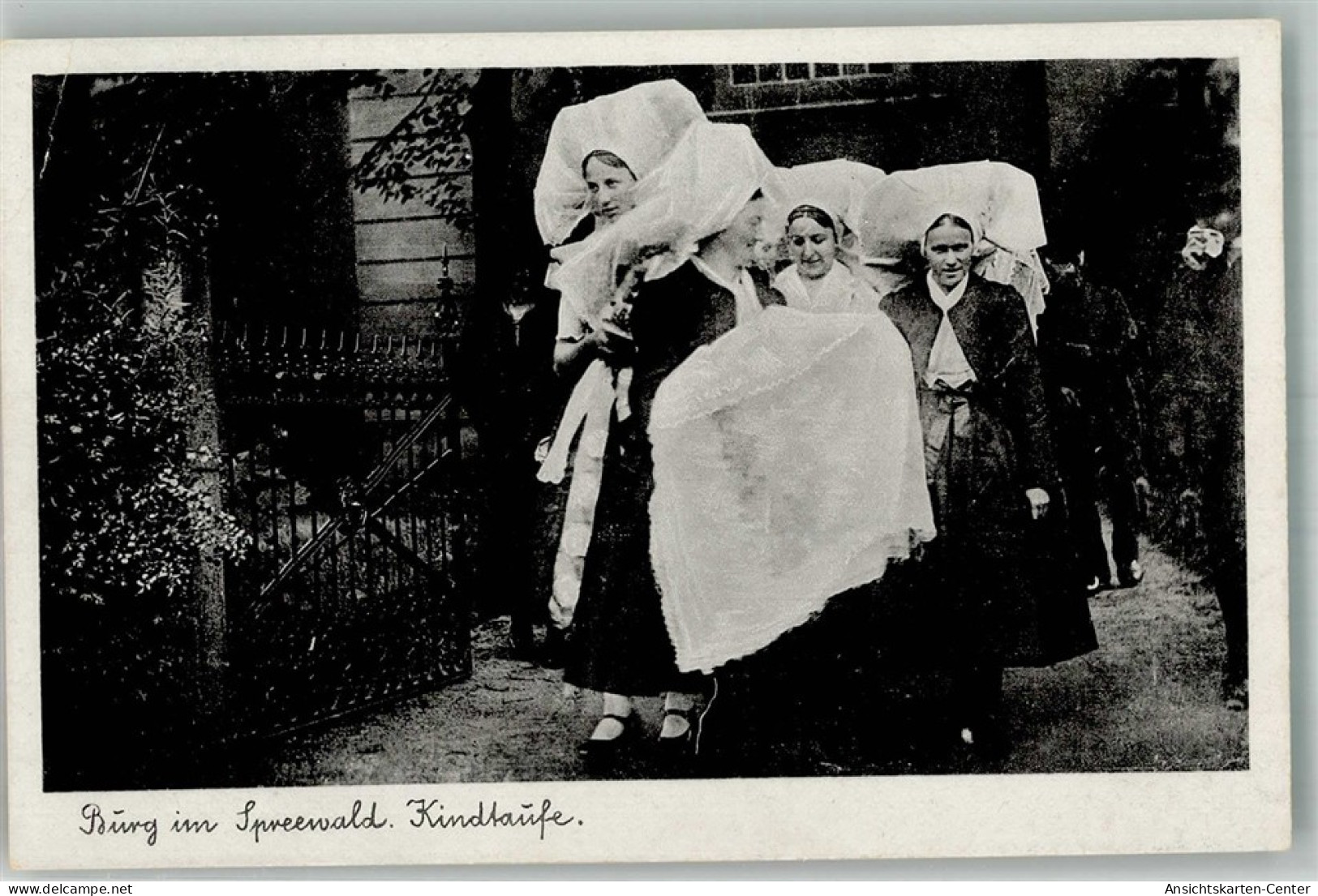 38198116 - Burg , Spreewald