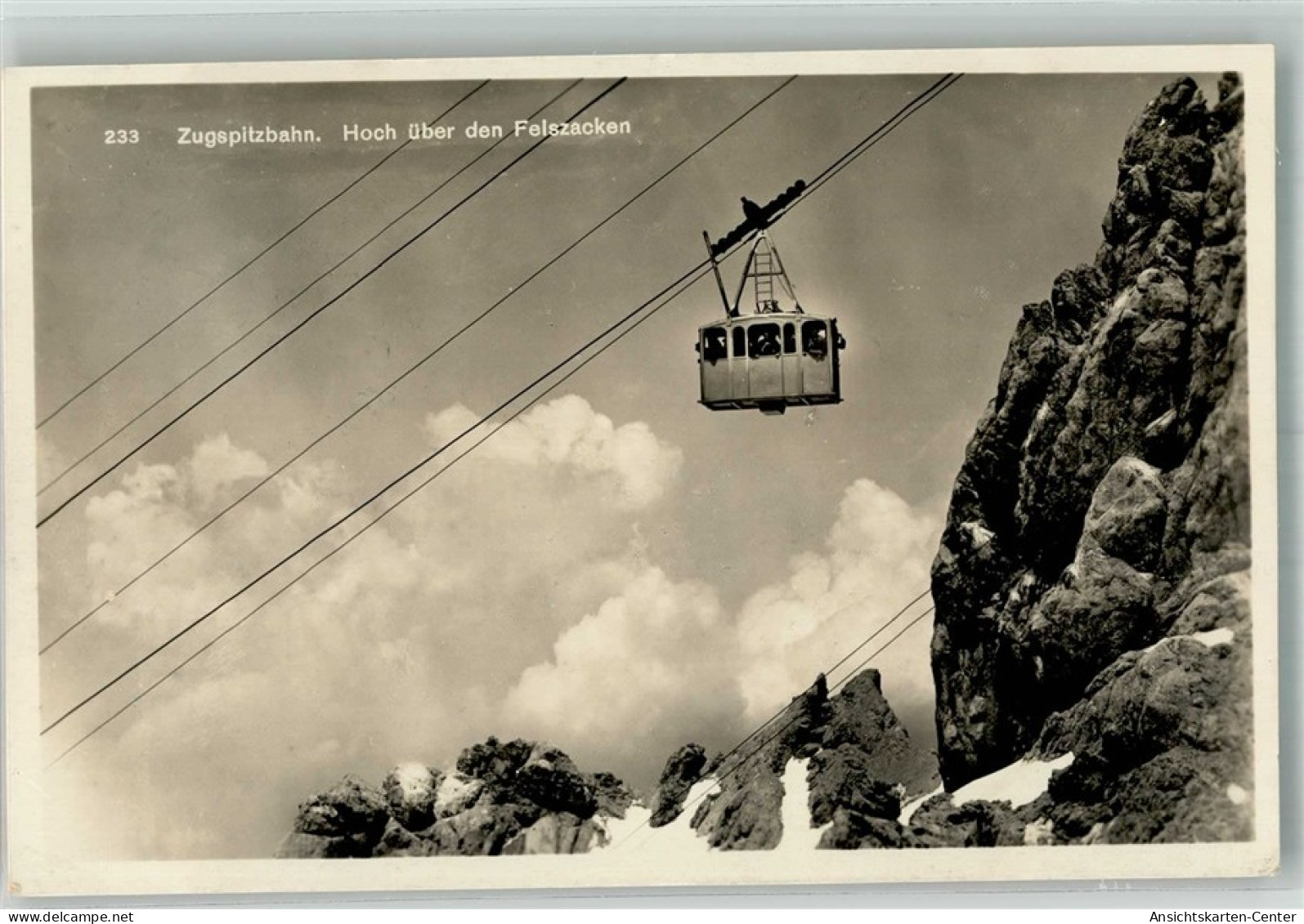 38199115 - Zugspitze