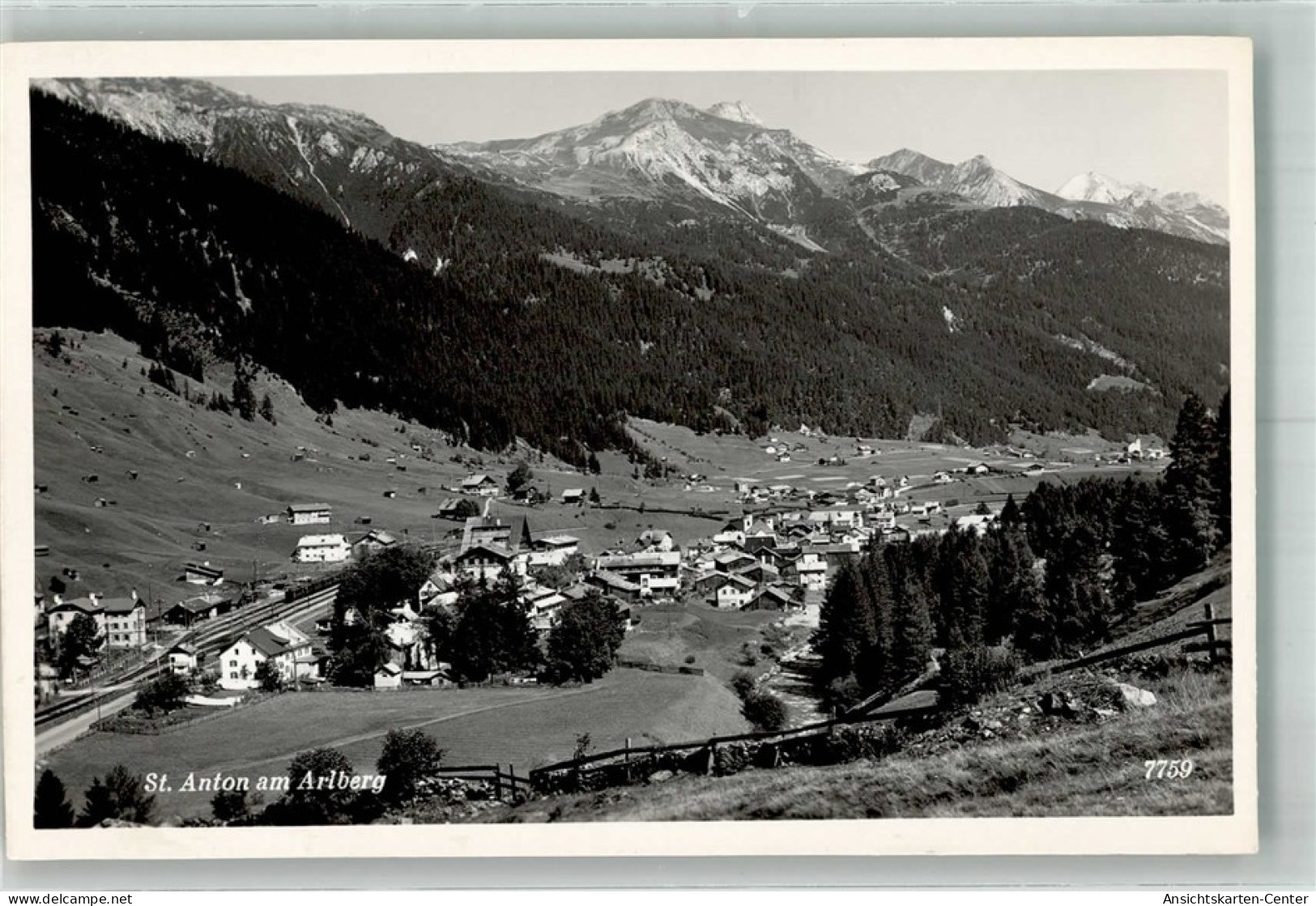 38217864 - St. Anton am Arlberg