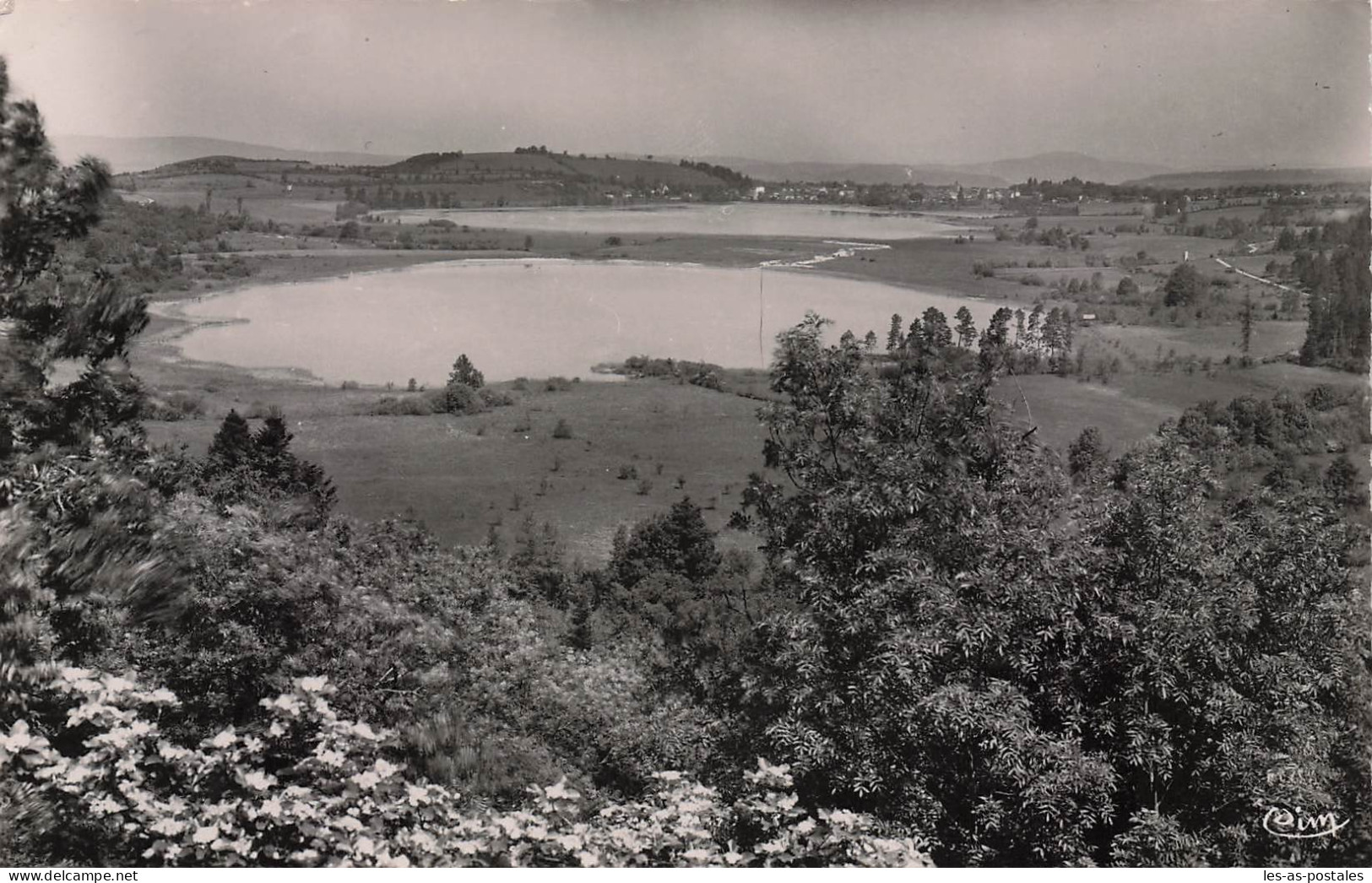 39 CLAIRVAUX LES LACS LES DEUX LACS