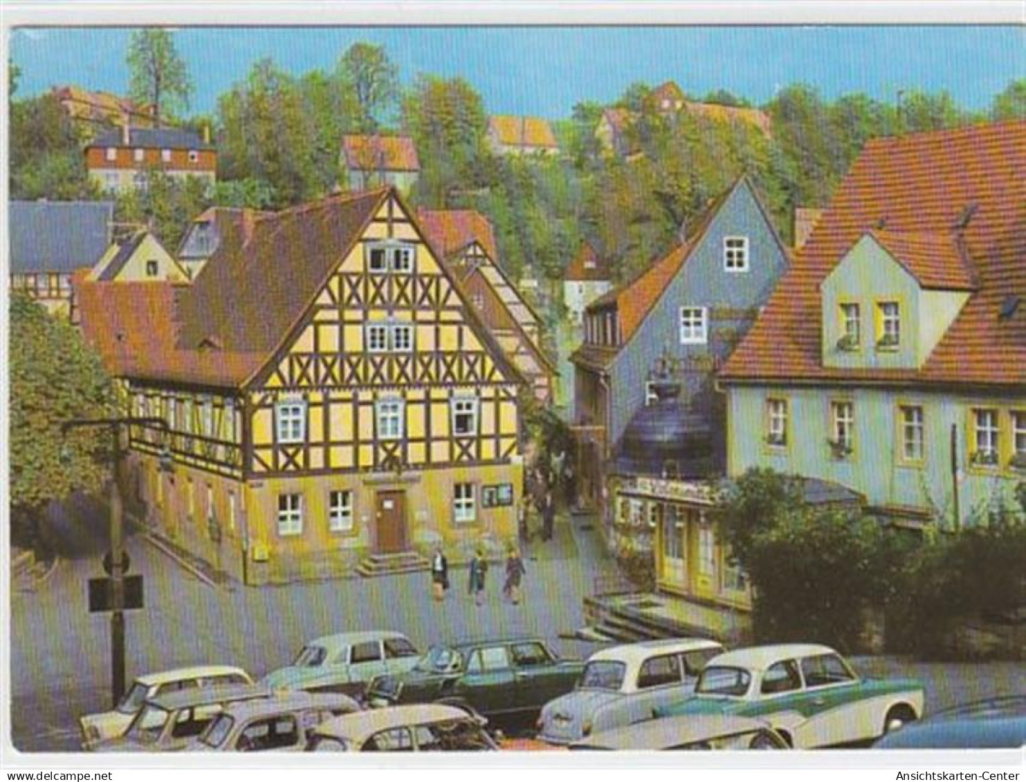 39042305 - Hohnstein (Saechs. Schweiz). Marktplatz mit Autos ungelaufen  Gute Erhaltung.