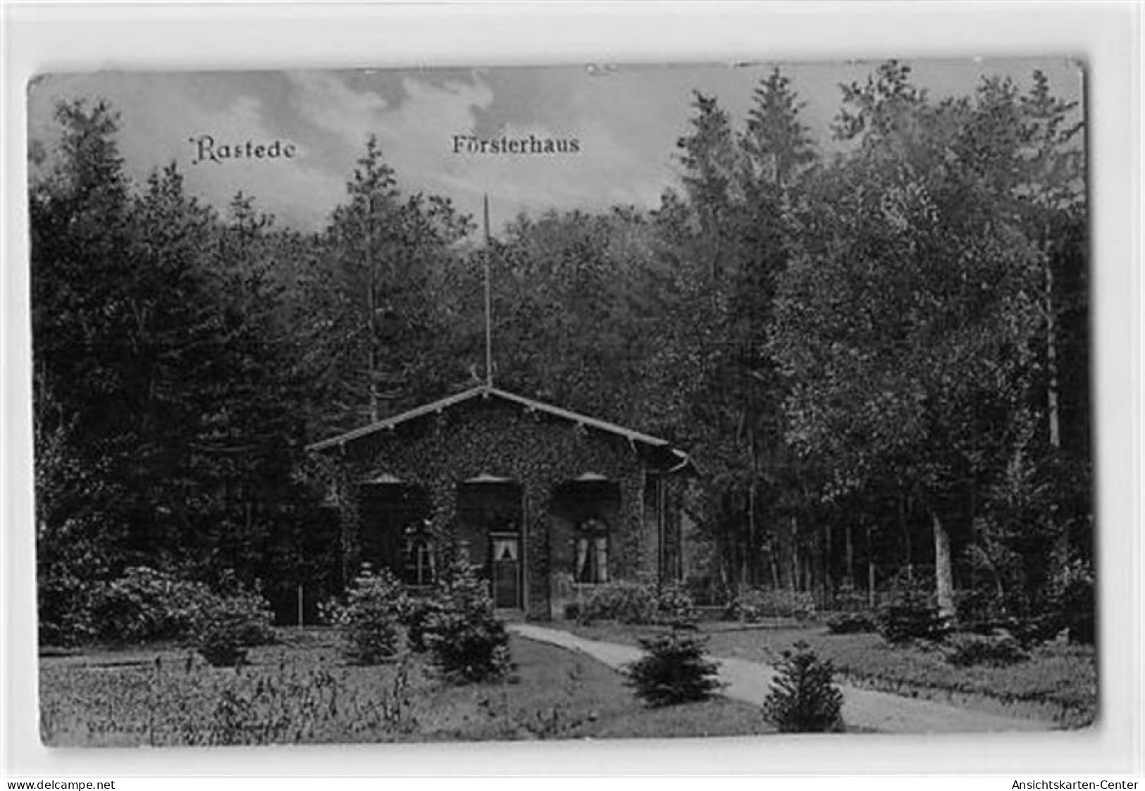 39117403 - Rastede. Foersterhaus gelaufen. Leicht buegig, leicht fleckig, leichte Abschuerfungen, sonst gut erhalten