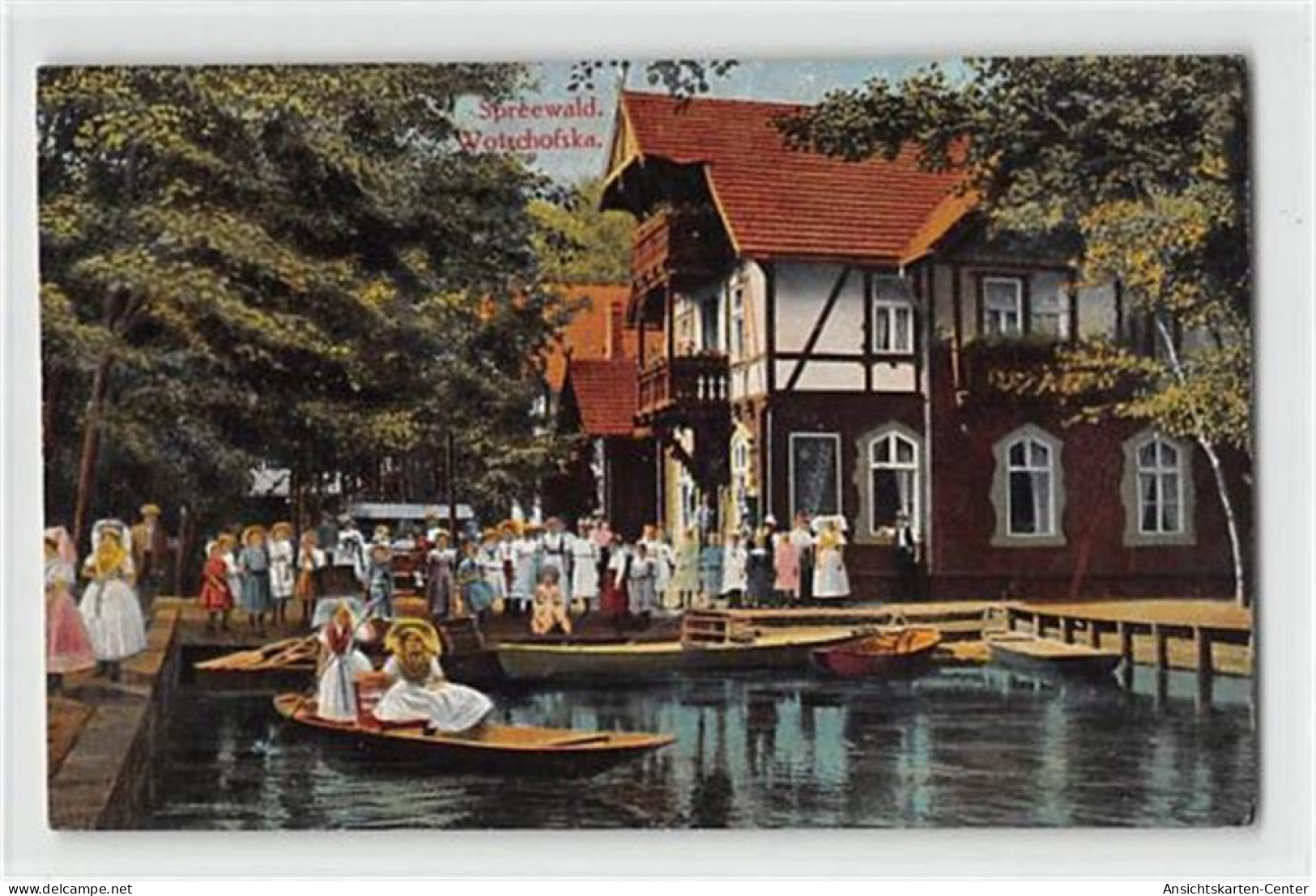 39124144 - Wotschofska im Spreewald bei Luebbenau. Personen und Ruderboote ungelaufen  Rueckseite leicht stockfleckig,