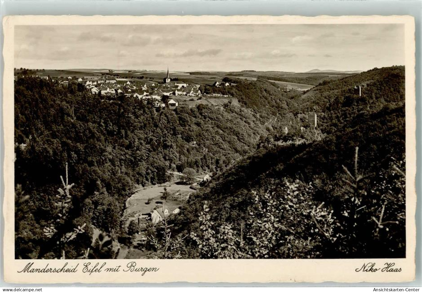 39203675 - Manderscheid , Eifel