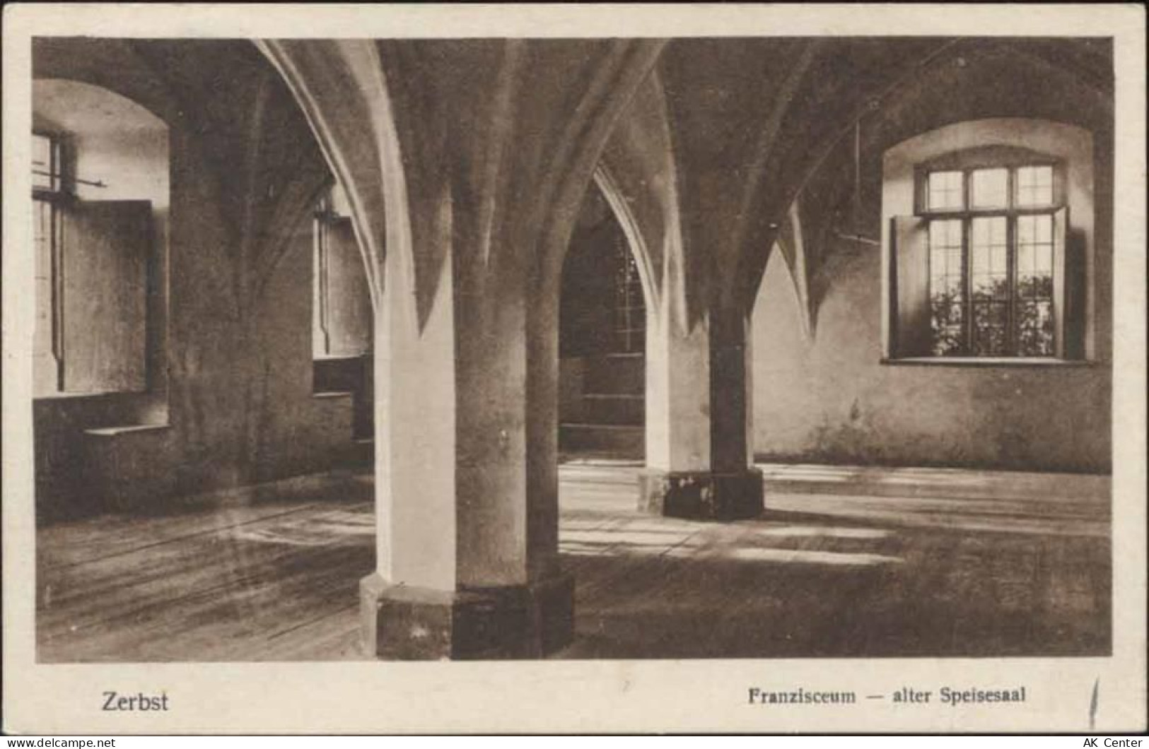 39261 O3400 Zerbst 1927 - Zerbst, Franzisceum, alter Speisesaal, Lehrans... - 20057211