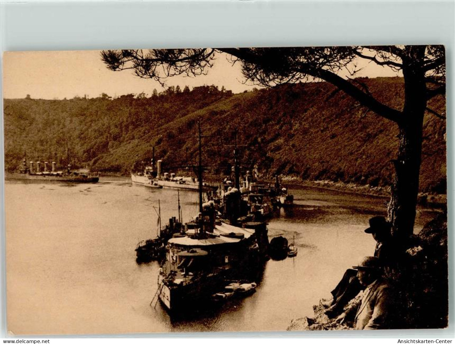 39277256 - Landevennec