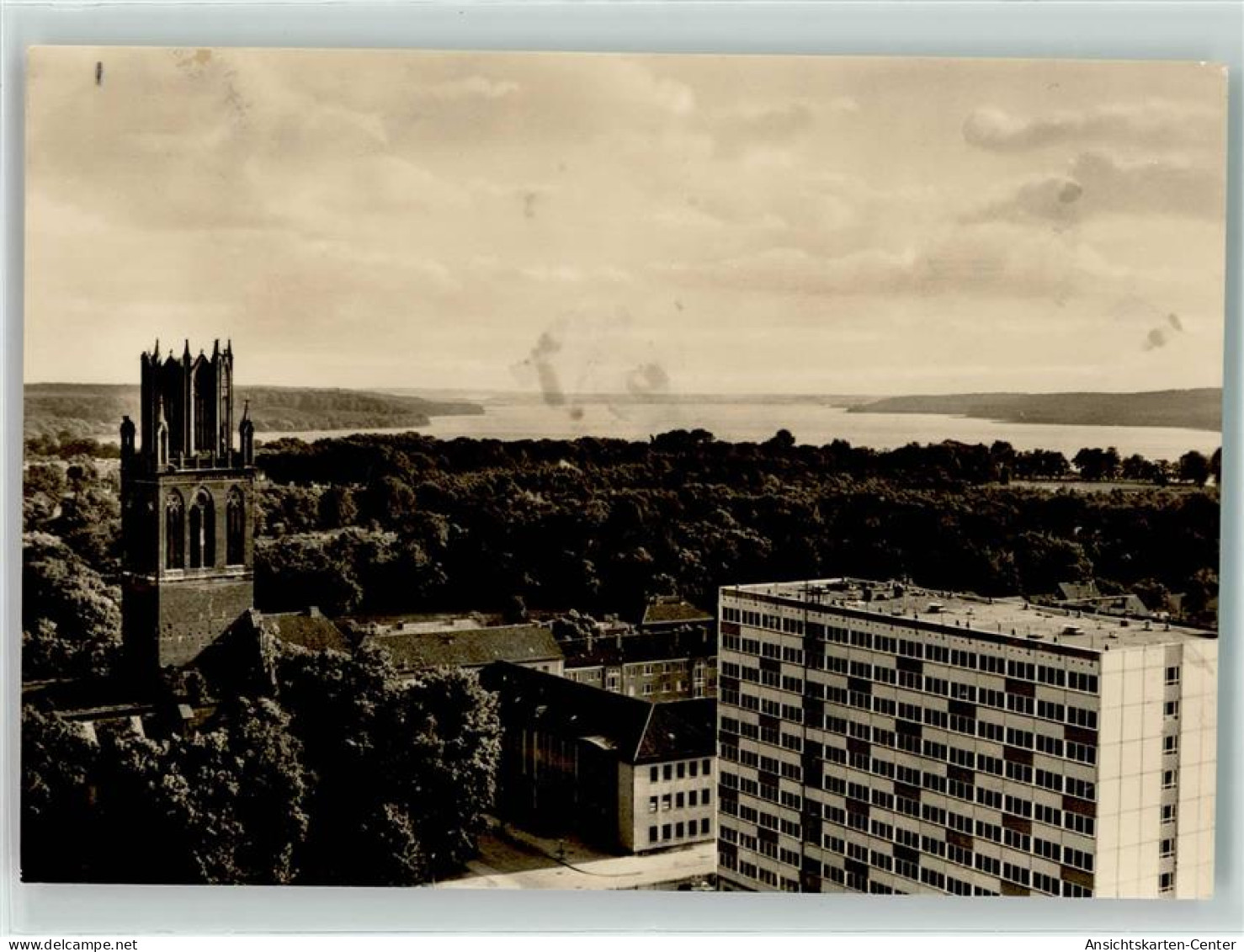 39298387 - Neubrandenburg , Meckl