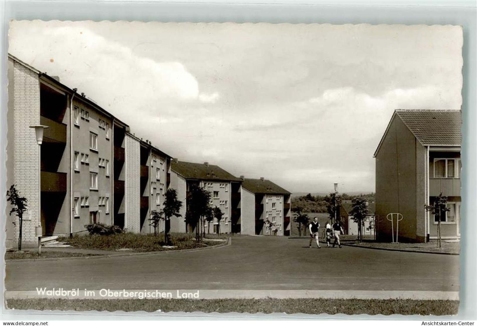 39314053 - Waldbroel