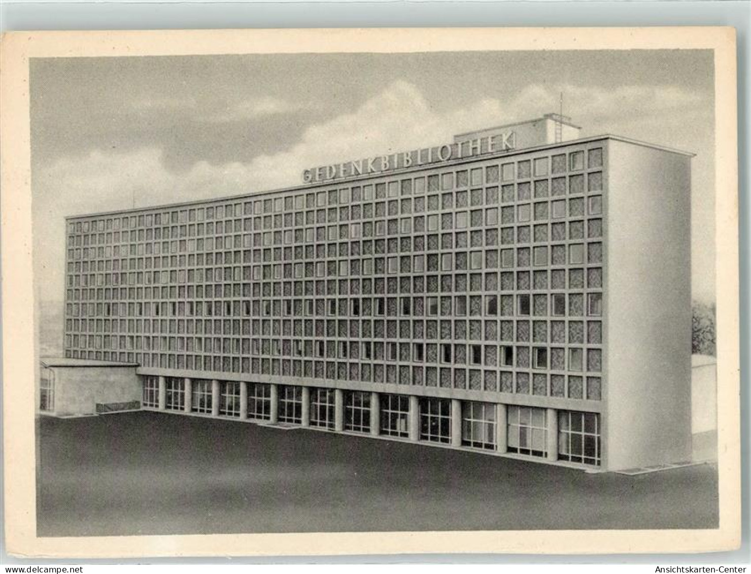 39332603 - Kreuzberg