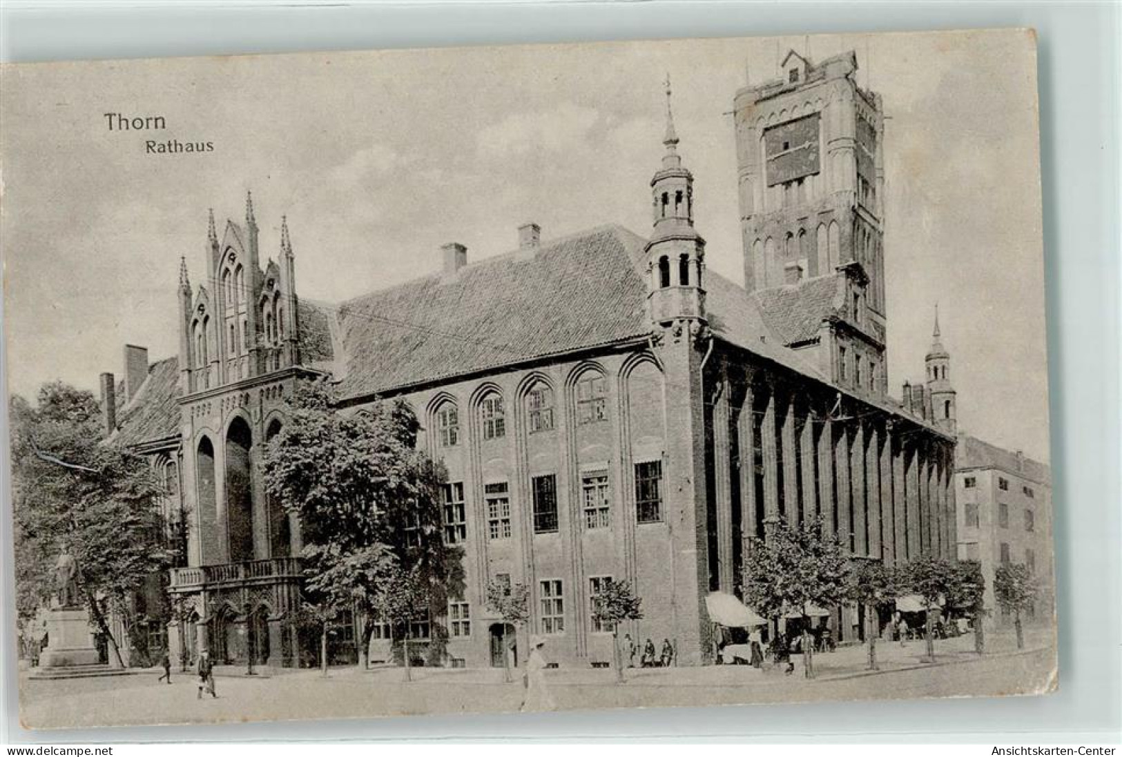 39346357 - Thorn Torun