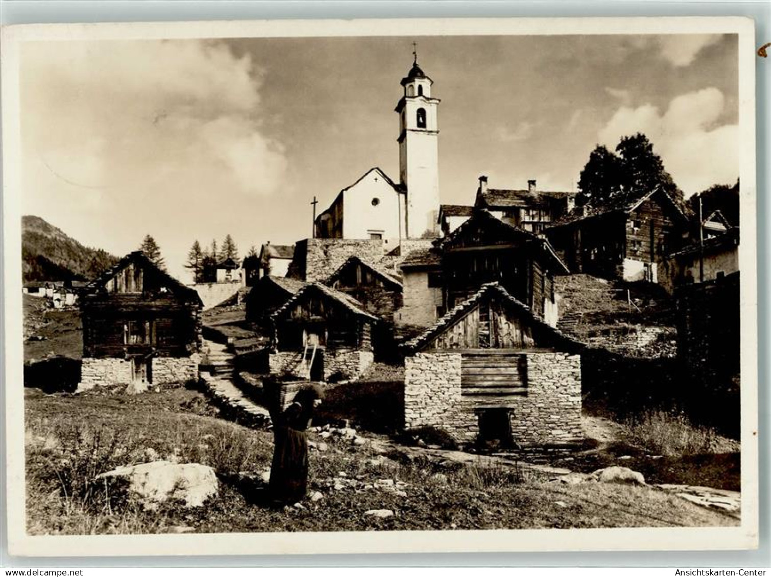 39374704 - Bosco/Gurin