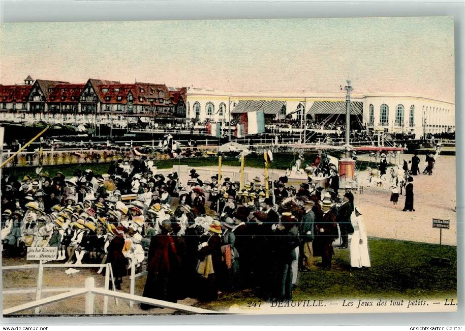 39480349 - Deauville