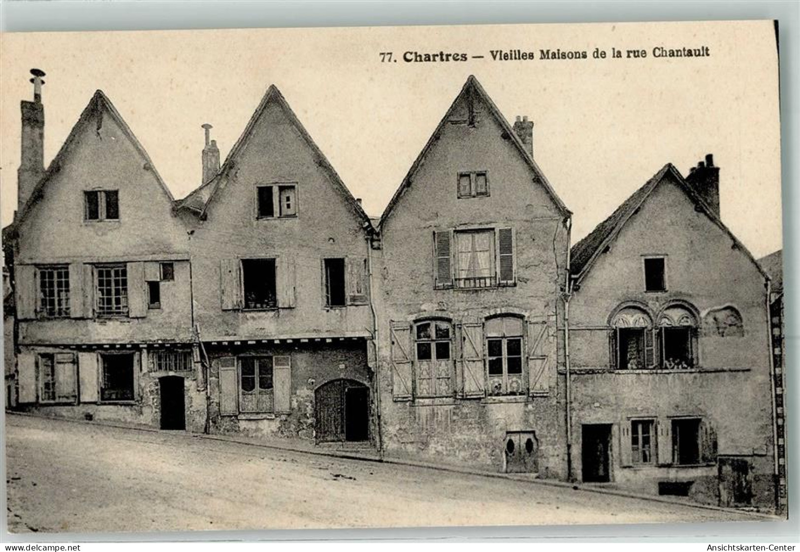 39480528 - Chartres