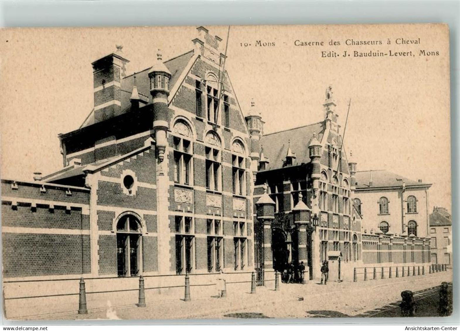 39570997 - Mons