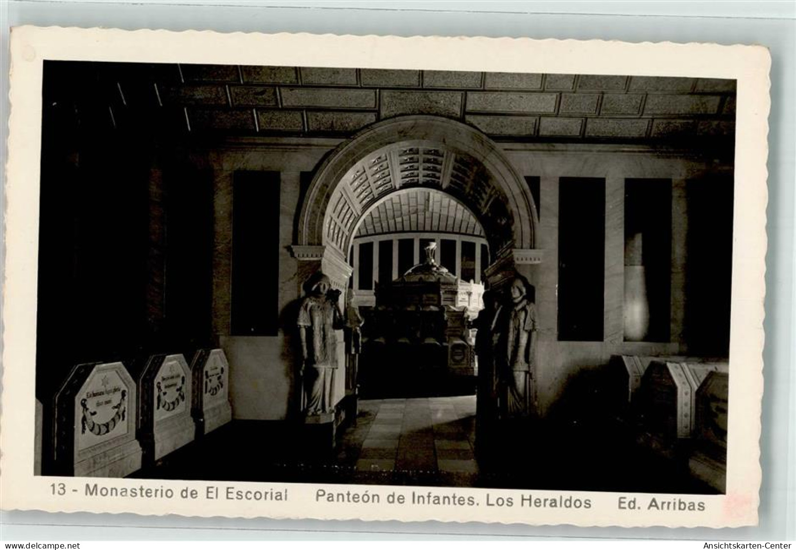 39577750 - El Escorial