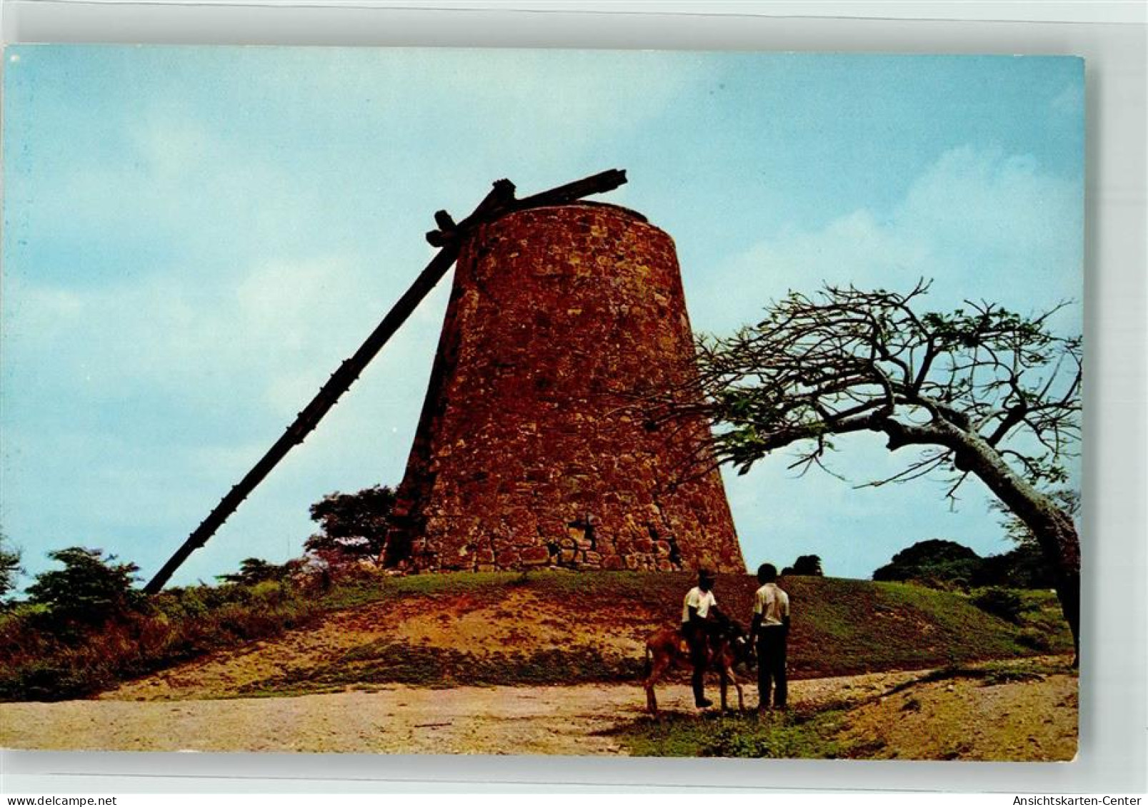 39580768 - Saint John's