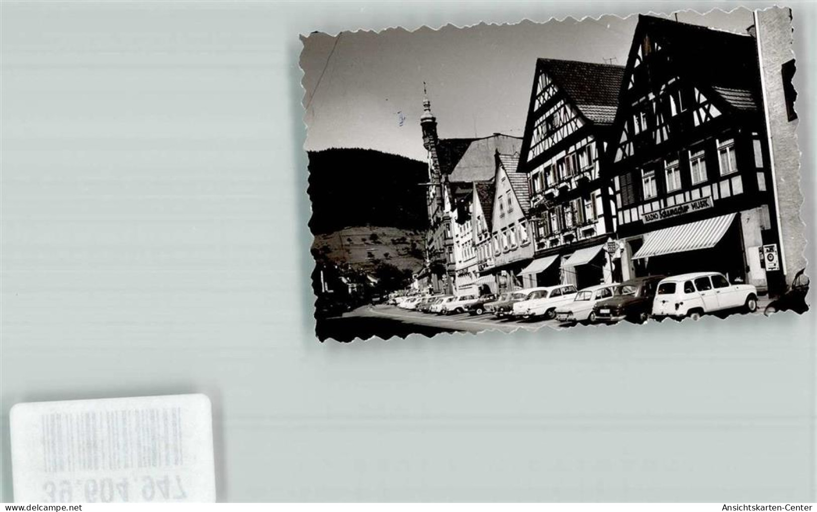 39604947 - Wolfach