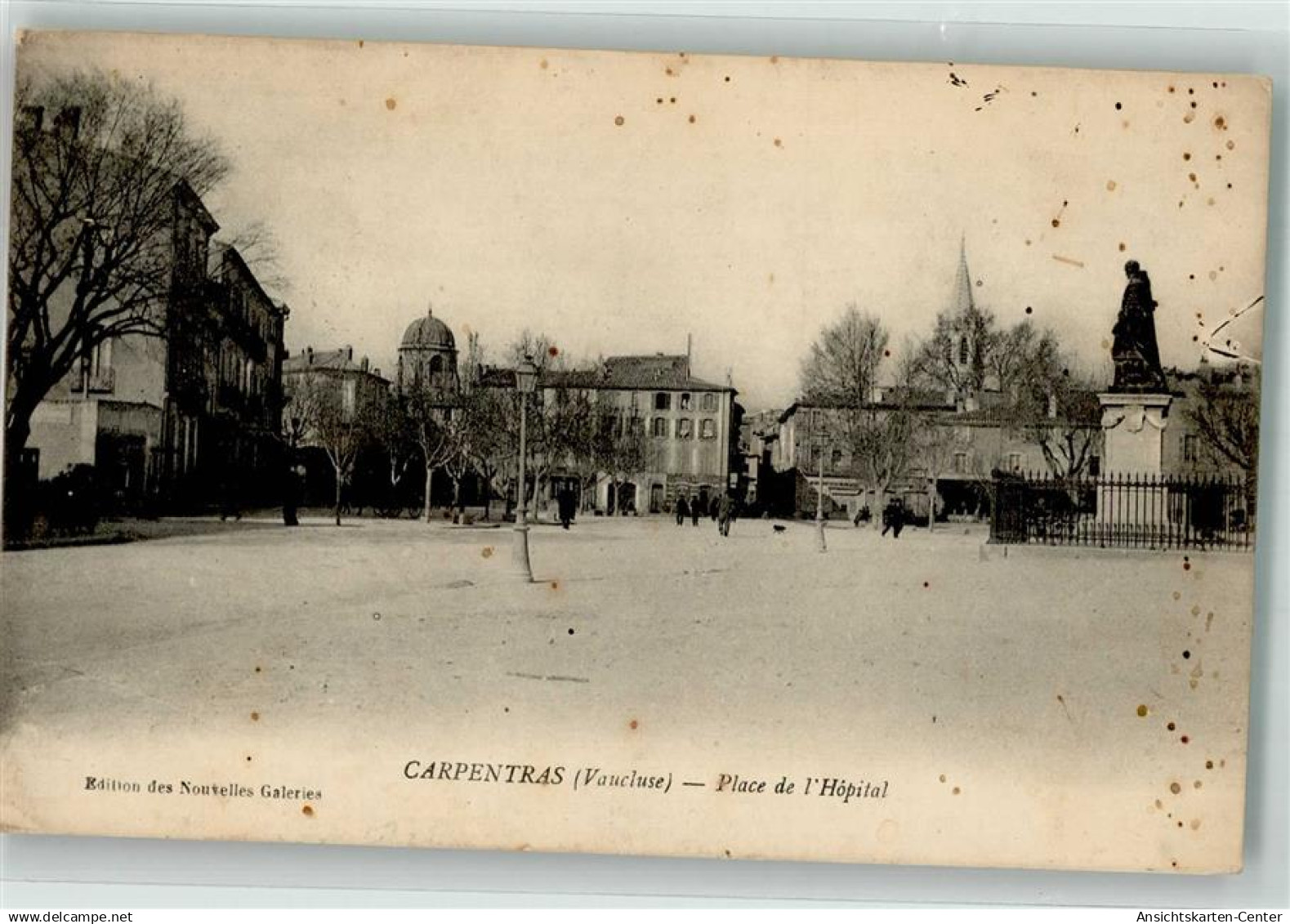 39639485 - Carpentras
