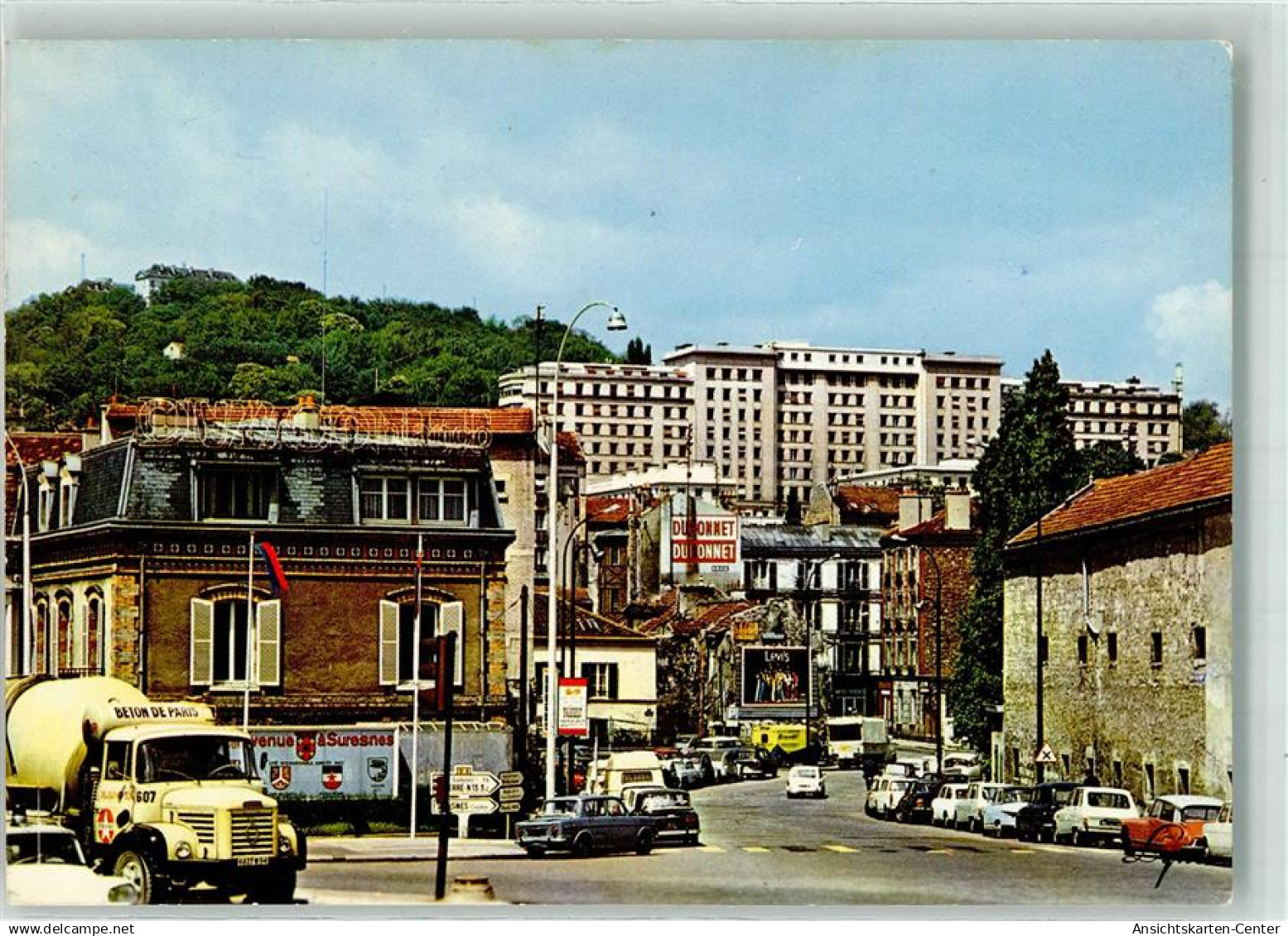 39639864 - Suresnes
