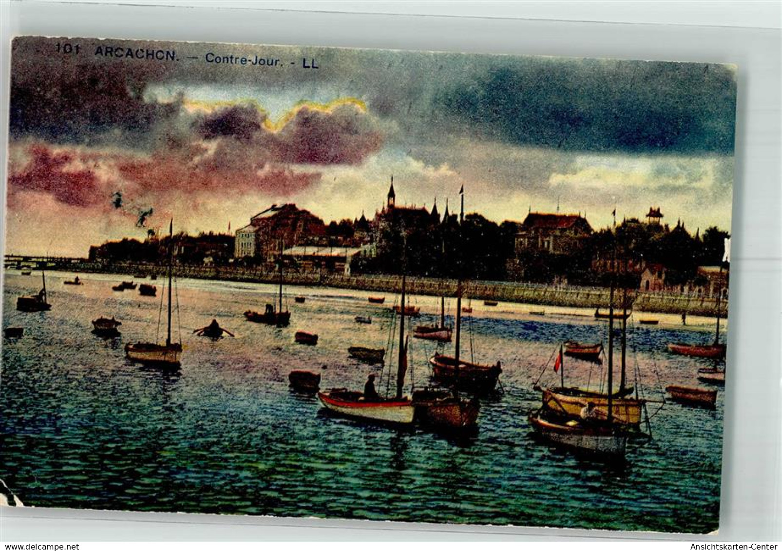 39747234 - Arcachon