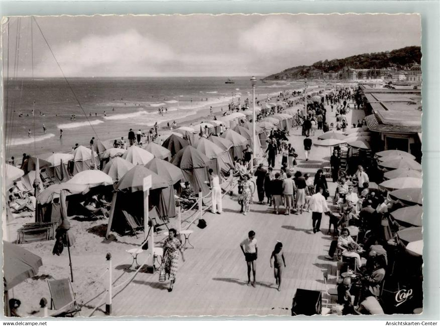 39747836 - Deauville