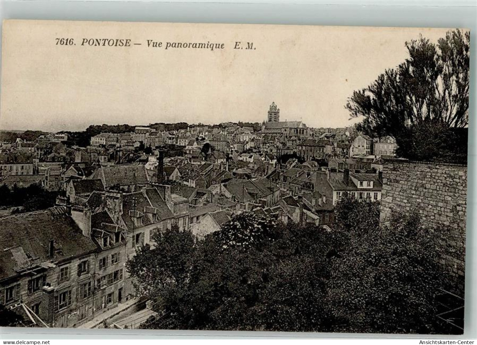 39764636 - Pontoise