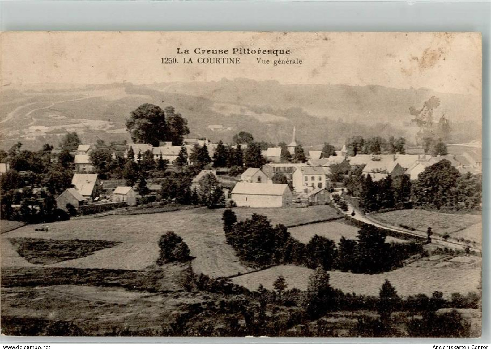 39764650 - La Courtine