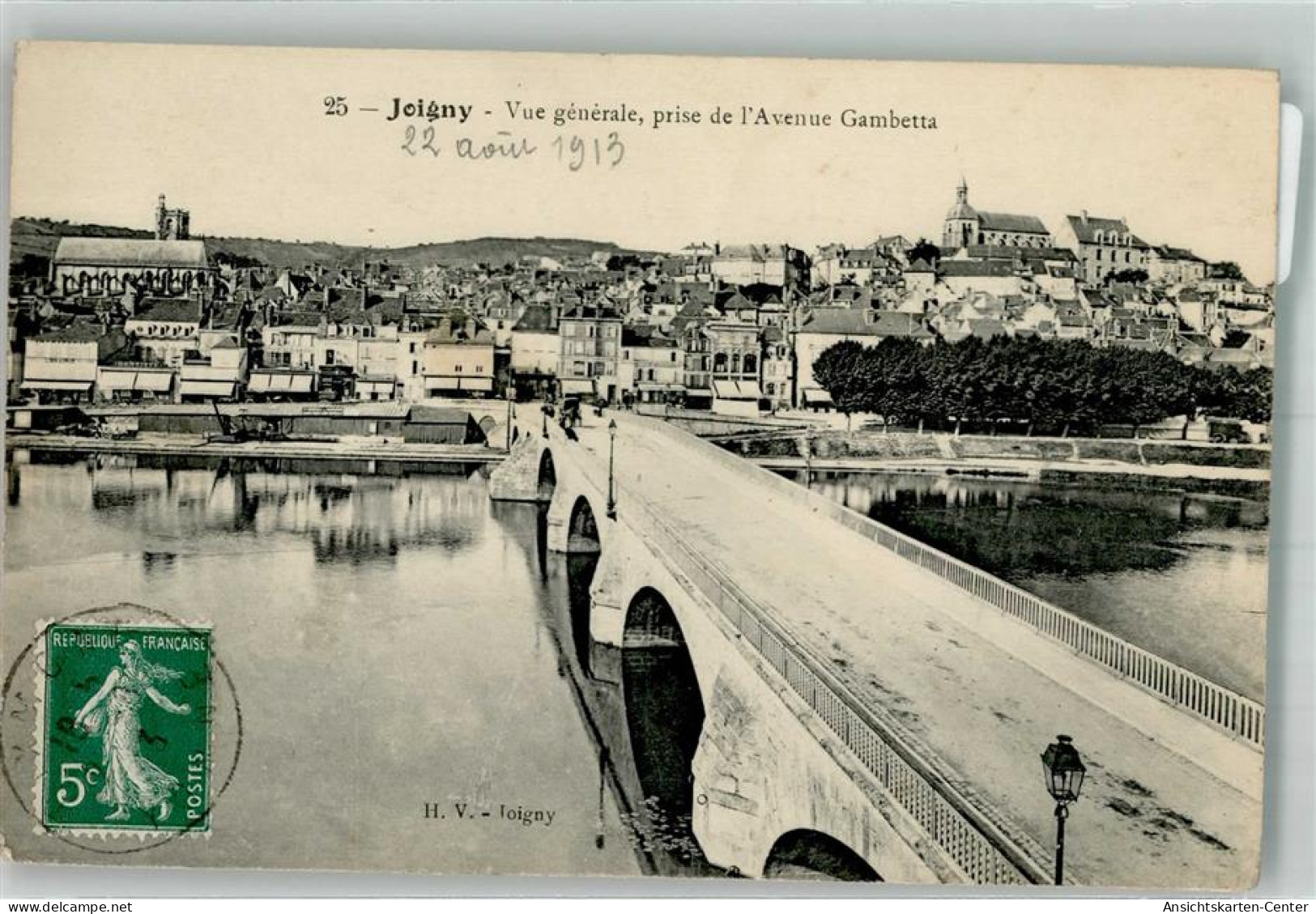 39764667 - Joigny