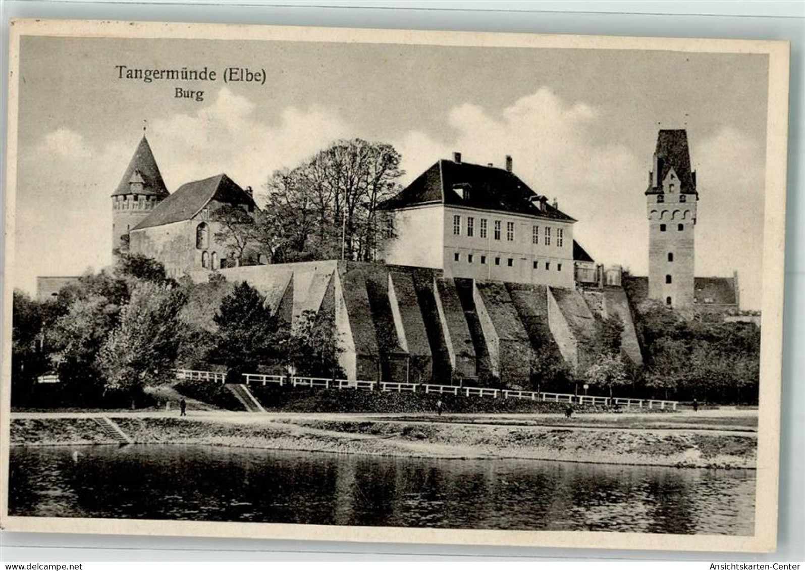 39772968 - Tangermuende