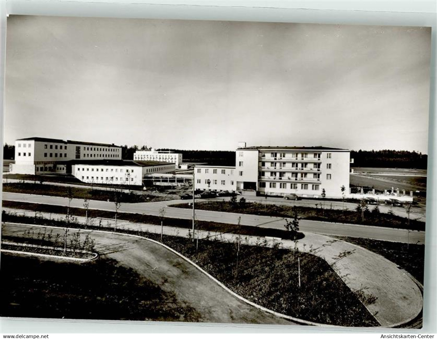 39834704 - Bad Fuessing