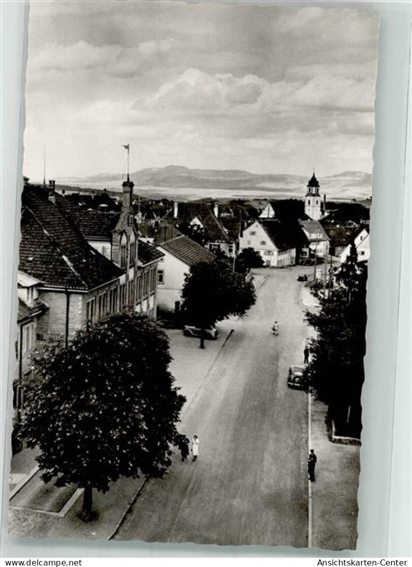 39851136 - Trossingen