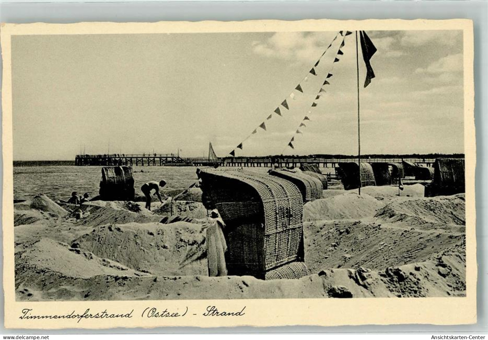 39948241 - Timmendorfer Strand