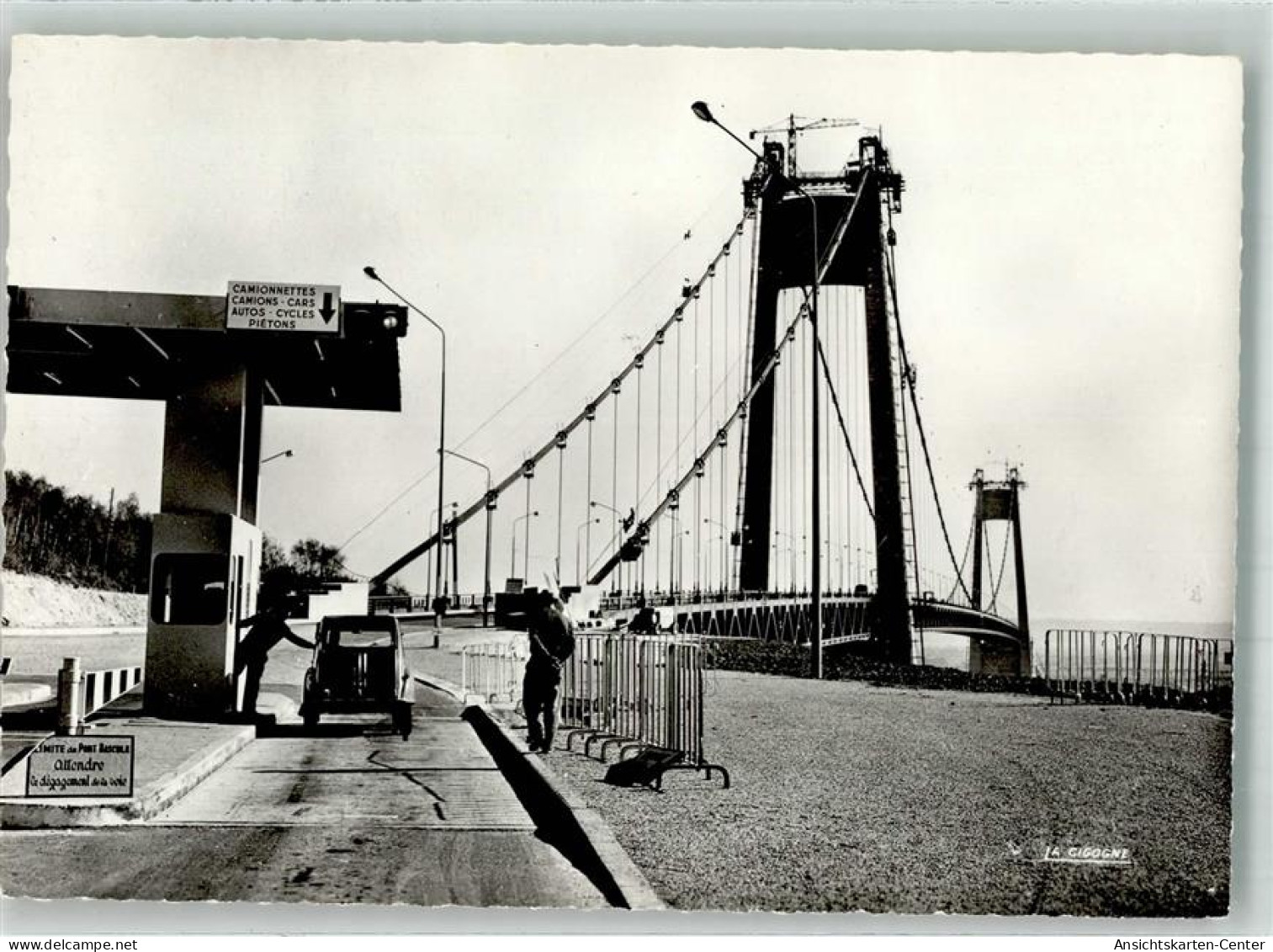 39998954 - Tancarville