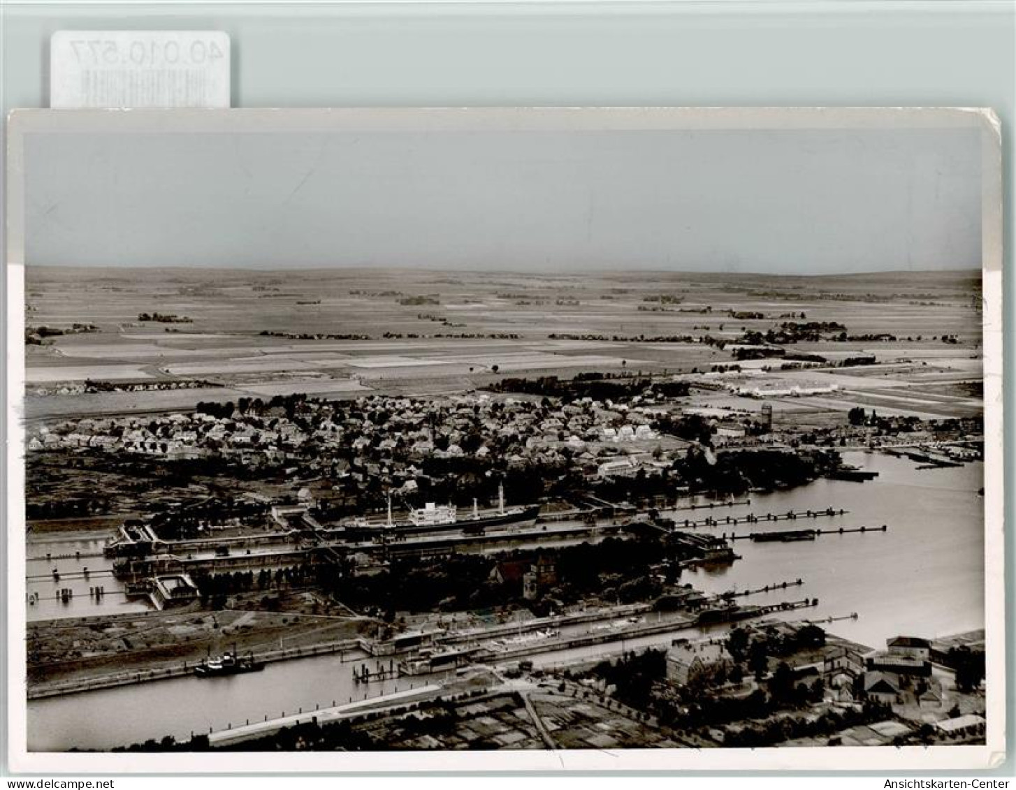 40010577 - Brunsbuettelkoog