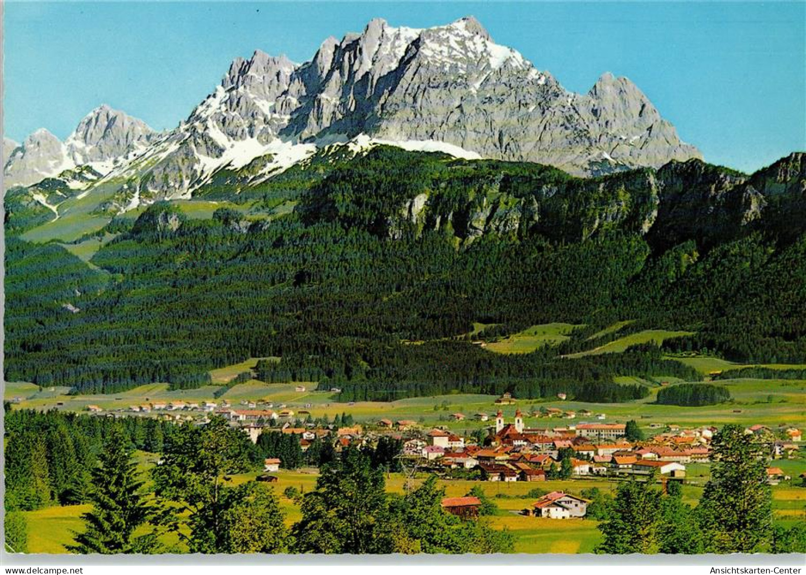 40118498 - St. Johann in Tirol
