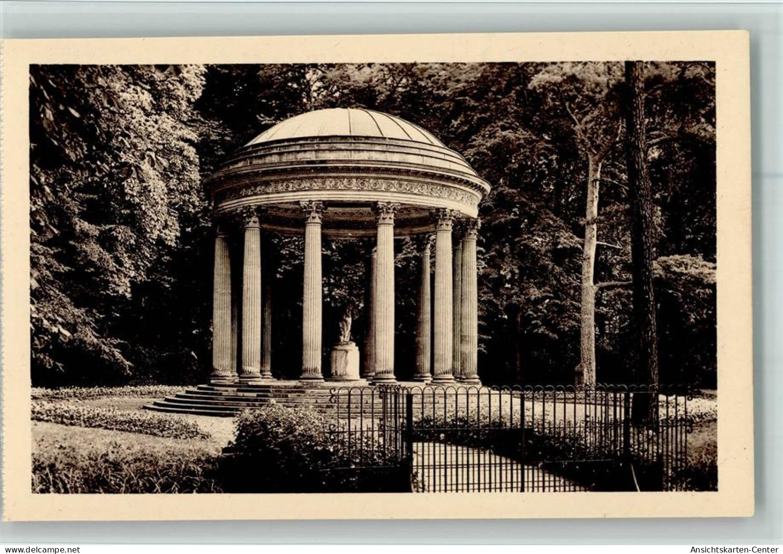 40121438 - Versailles