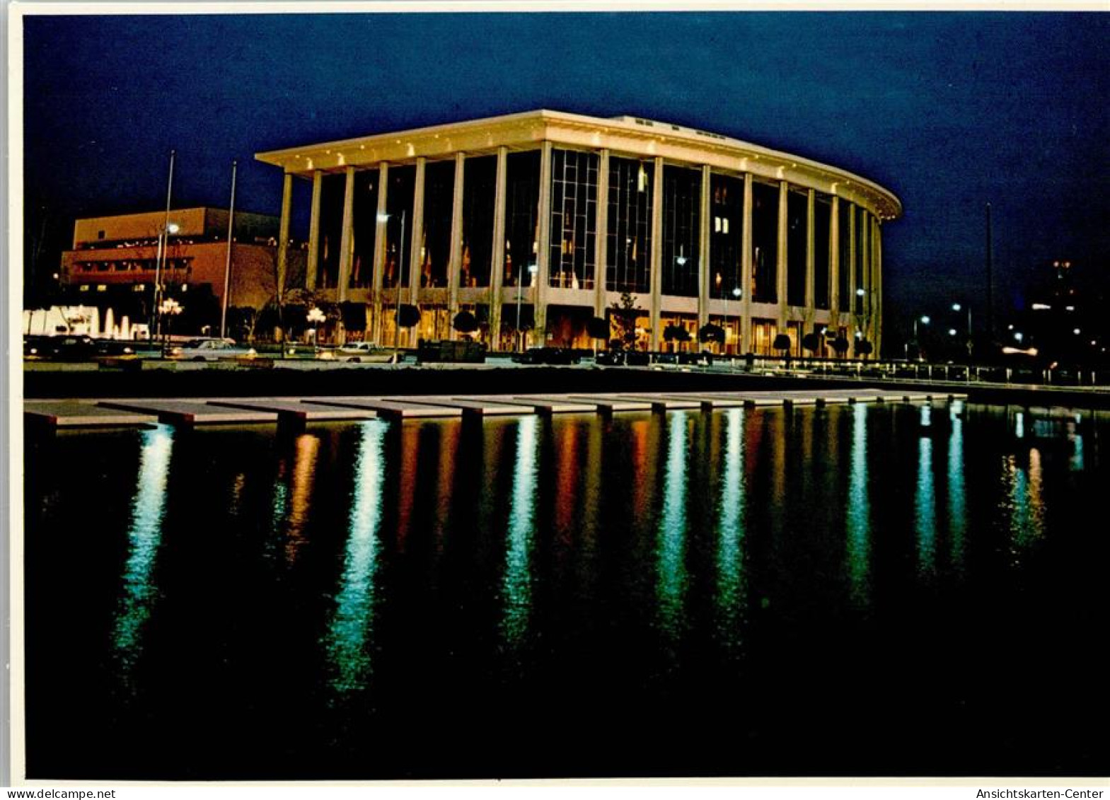 40147486 - Los Angeles