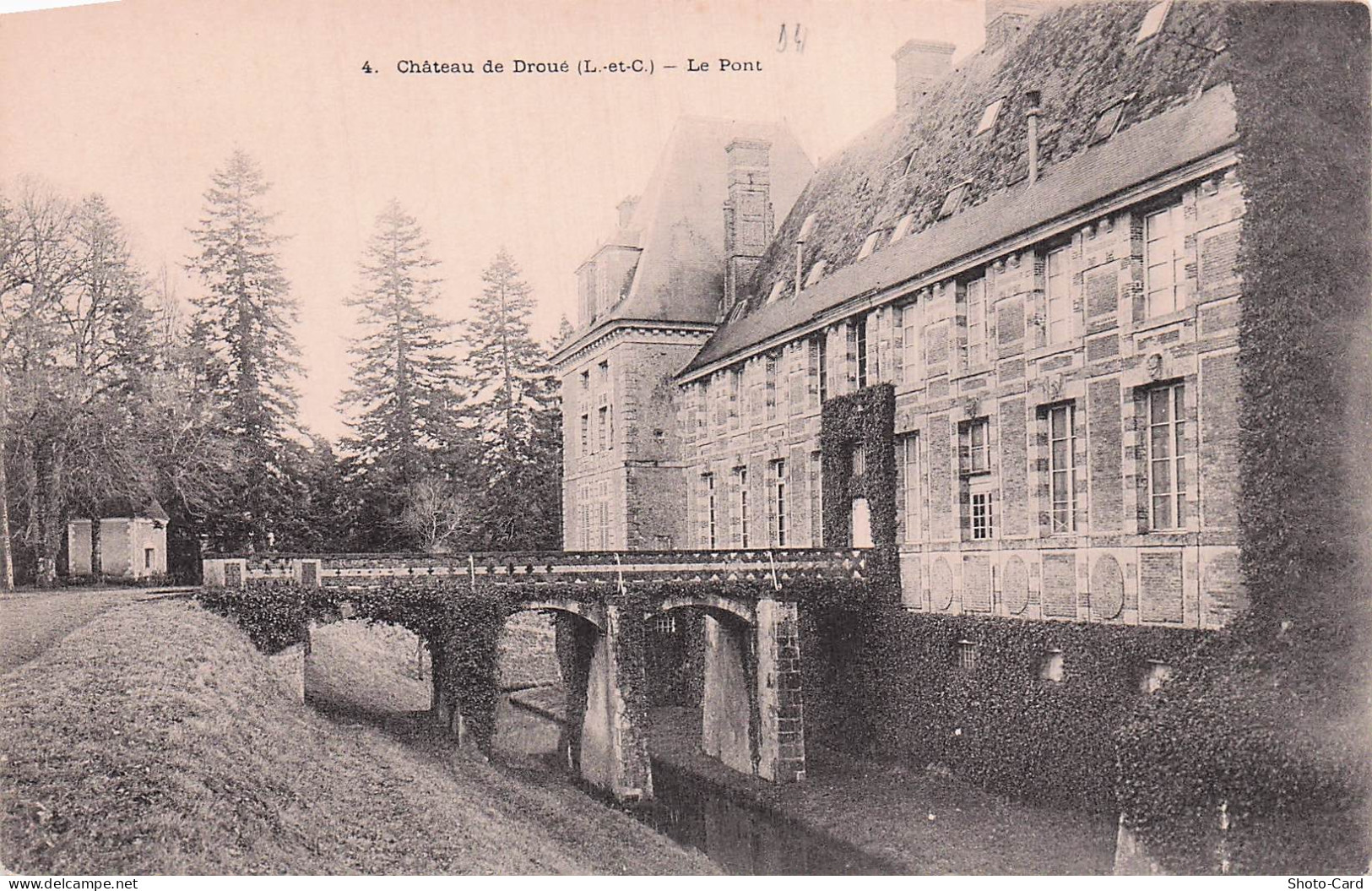 41 DROUE CHATEAU DE DROUE