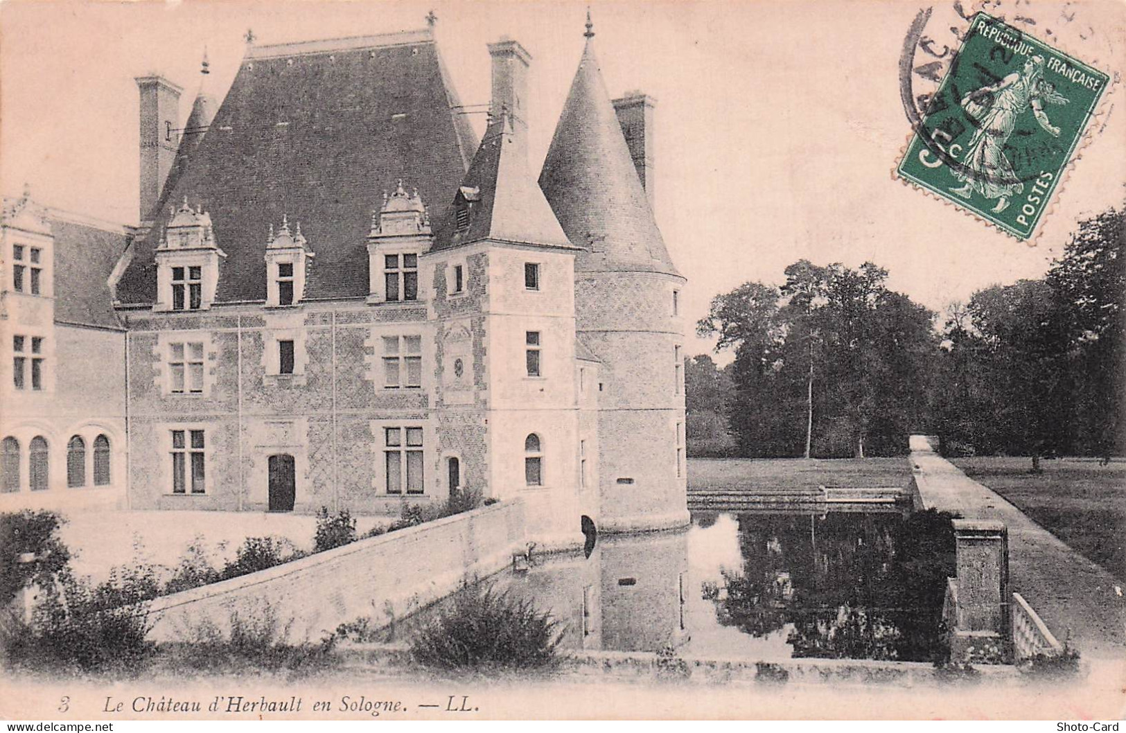 41 HERBAULT LE CHATEAU D HERBAULT