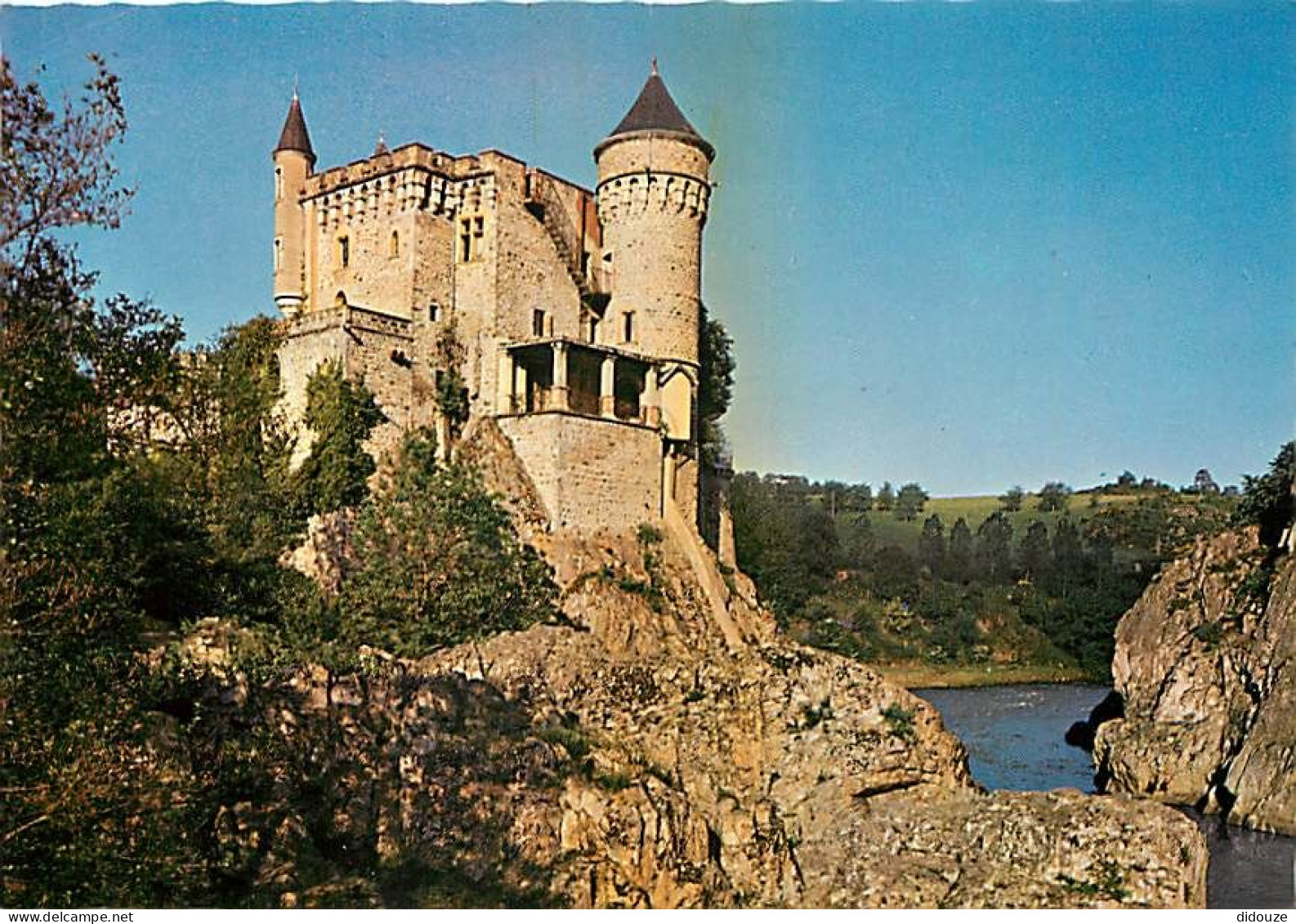 42 - Saint Priest la Roche - Château de la Roche - CPM - Voir Scans Recto-Verso