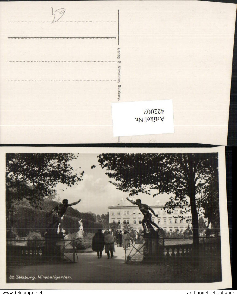 422002,Salzburg Mirabellgarten Garten Statuen