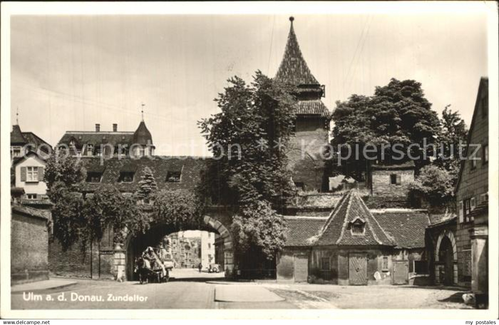 42561507 Ulm Donau Zundeltor Ulm
